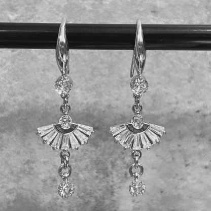 עגיל מניפה כוכב