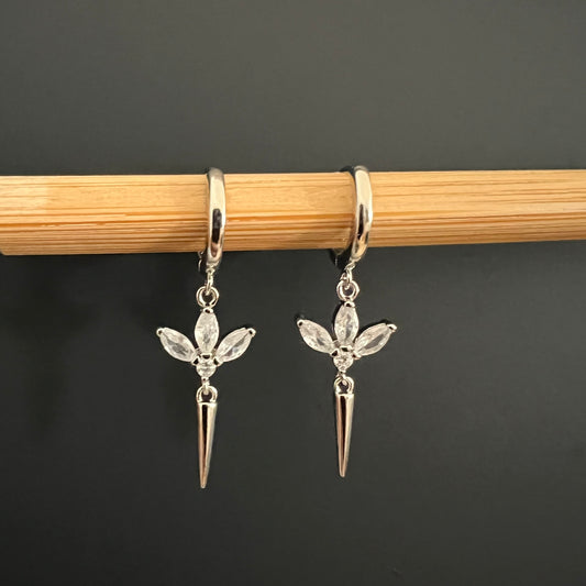 עגיל לוטוס ארוך כסף